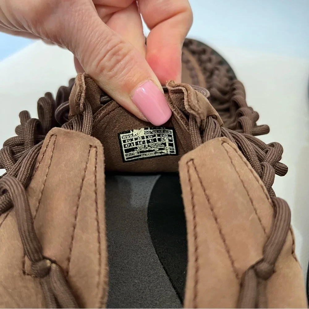 Keen Men’s UNEEK Brown Sandals